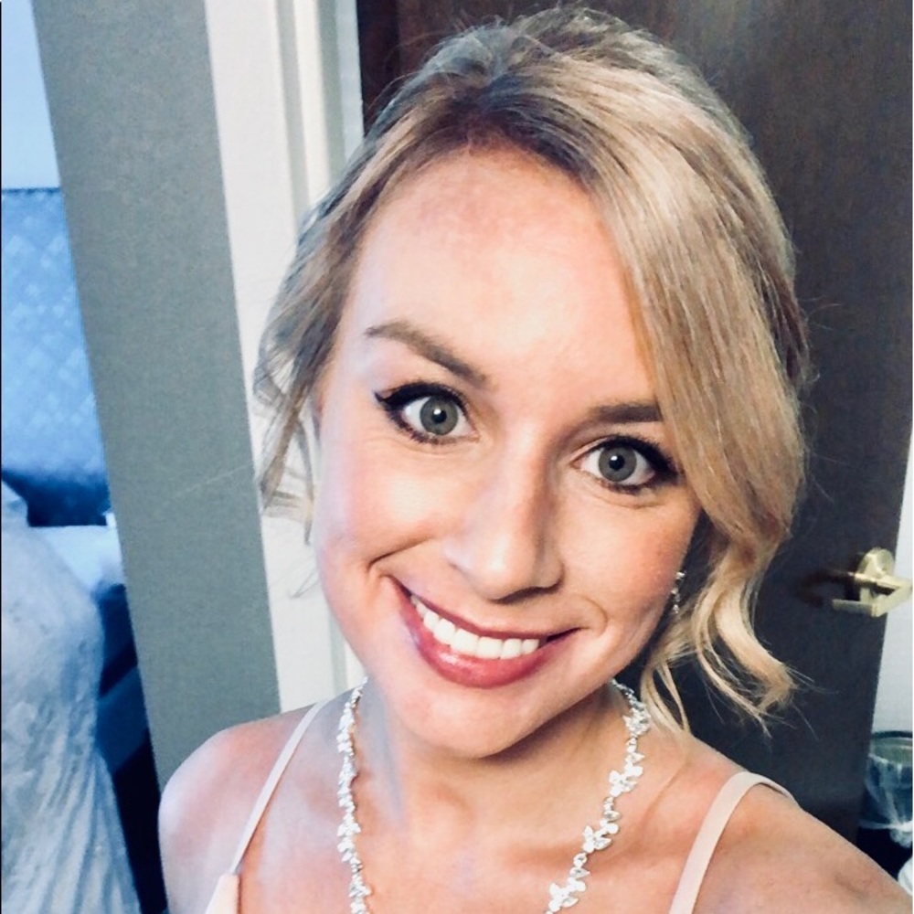 Meet your Posher, Lindsay